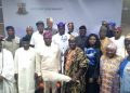 Nigeria: (VIDEO) Oyo Governor Presents Staff of Office to New Alaafin Owoade