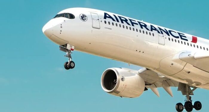 Unruly French Passenger Removed From Air France Flight at Abuja Airport