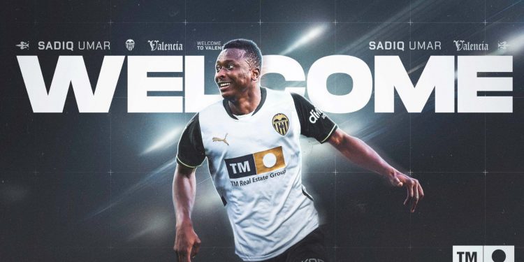 OFFICIAL : Valencia Completes The Signing of Nigerian, Sadiq Umar on Loan From Real Sociedad