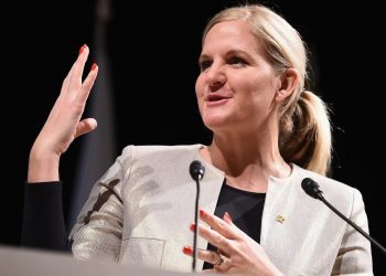 Zimbabwe’s Kirsty Coventry Aims to Challenge Status Quo as IOC Presidential Candidate