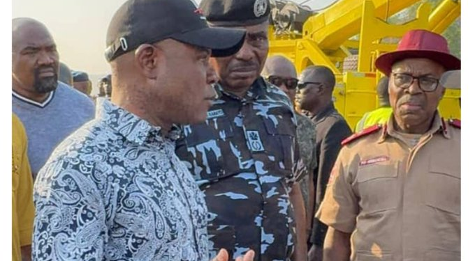 Nigeria: Governor Peter Mbah Commiserates with Victims of Enugu-Onitsha Tanker Explosion