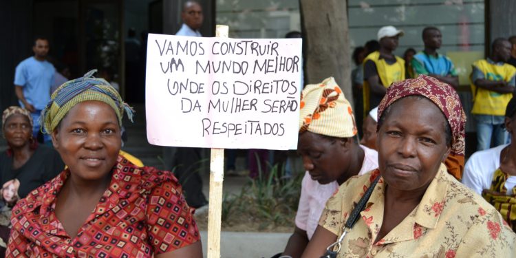 US HIV/AIDS Aid Program Faces Uncertainty Over Alleged Abortion Violations in Mozambique
