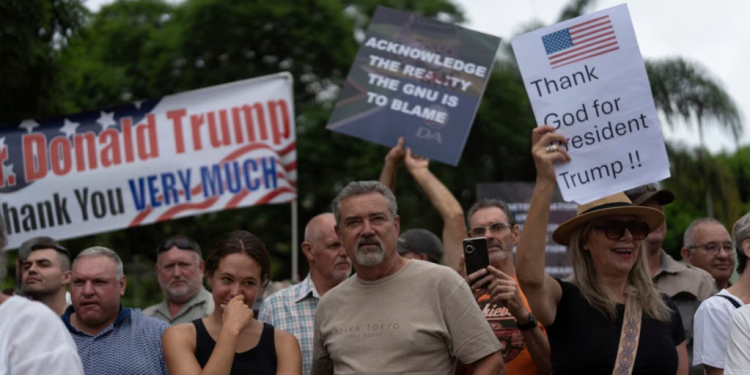 White South Africans Rally at U.S. Embassy, Back Trump Amid Land Reform Dispute