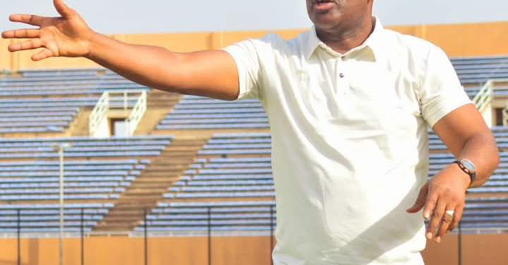 NIGERIA : Kano Pillars Suspend Coach Usman Abdallah Over Poor Form