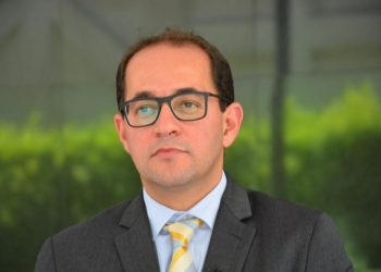 Egypt to Raise Minimum Wage for Public Sector Workers to 7,000 Pounds