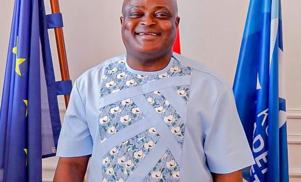 Nigeria: (VIDEO) Ousted Lagos Speaker Obasa Returns to Assembly, Meets with Lawmakers