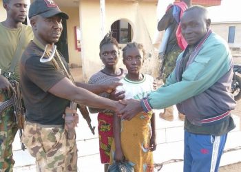 Nigerian Troops Rescue Two Kidnapped Girls in Plateau, Pursue Fleeing Suspects