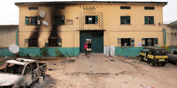 Nigeria: 12 Inmates Escape in Kogi Jailbreak