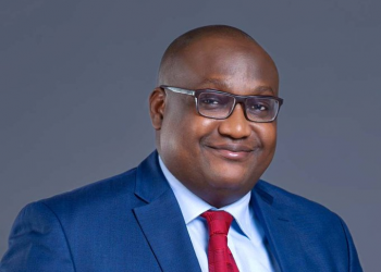 NIGERIA : Dangote Cement Appoints Dr. Gbenga Fapohunda as Group Financial Officer