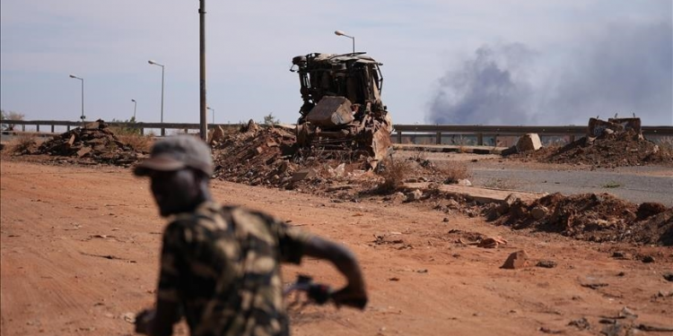Sudanese Army Seizes Strategic Bridge in Khartoum, Gains Ground Against RSF
