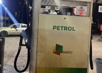 Nigeria: NNPC Reduces Petrol Price to N880/Litre in Lagos, N935/Litre in Abuja