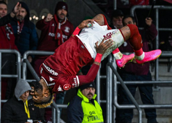 Gabonese Striker, Aaron Boupendza Dies After Tragic Fall From 11th Floor