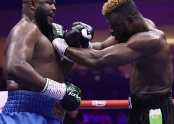BOXING : Ajagba, Bakole Fight to Thrilling Draw in Saudi Heavyweight Showdown