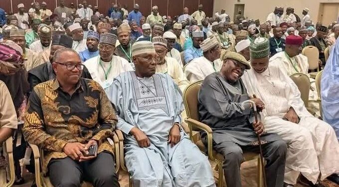 NIGERIA: Jigawa Delegates Disrupt Coalition Meeting With Atiku, Obi