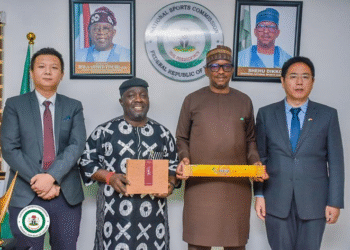 China Pledges Stronger Sports Ties With Nigeria After World Relays Visa Incident
