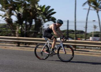 Oscar Pistorius Competes in Triathlon 12 Years After Girlfriend’s Murder