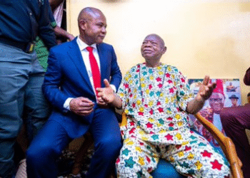 NIGERIA : Enugu State Mourns Mike Ejeagha, Vows to Immortalise Legend