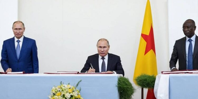 Russia and Mali Sign Trade Deals, Eye Nuclear Energy Cooperation