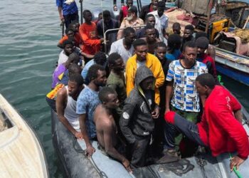 18 Migrants Die, 50 Missing in Shipwreck Off Eastern Libya