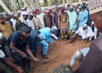 Nigeria: Buhari Laid to Rest in Daura Amid Tears and Tributes