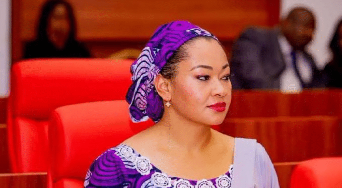 (VIDEO) NIGERIA: Suspended Senator Natasha Arrives NASS Amid Tight Security