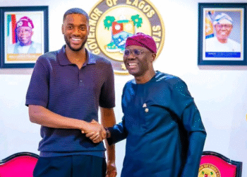 NIGERIA: Chelsea’s Tosin Adarabioyo Visits Sanwo-Olu Ahead of Lagos Youth Tournament
