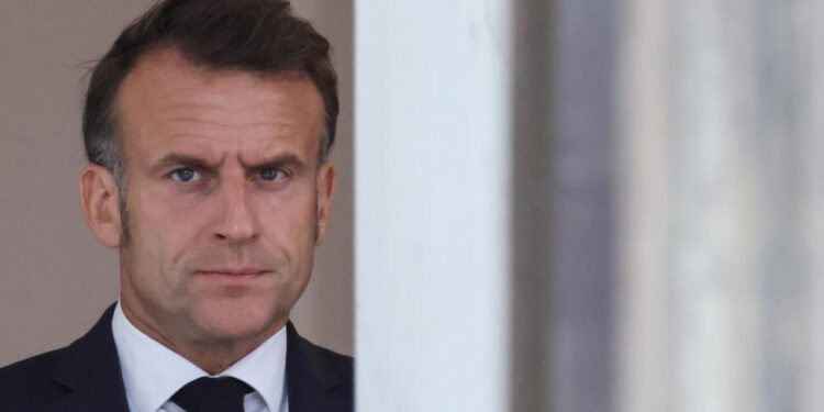 France to Tighten Visa Rules for Algerian Diplomats Amid Deportation Dispute