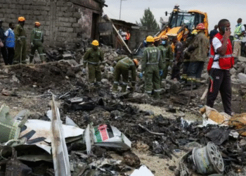 (VIDEO)KENYA: Six Killed as Medical Charity Plane Crashes in Nairobi