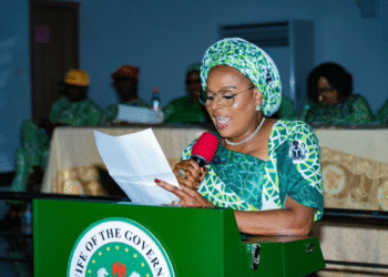 NIGERIA: Anambra First Lady Wins 2025 Humanitarian Award For Healthcare, Child Support