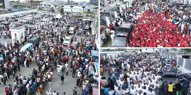 NIGERIA : Fubara, Deputy Return as Tinubu Lifts Six-Month Emergency Rule in Rivers