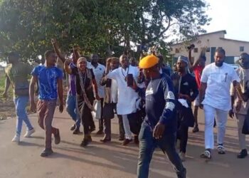 Nigeria: Sowore, Nnamdi Kanu’s Lawyer Among 13 Released From Kuje Prison After Meeting Bail Conditions