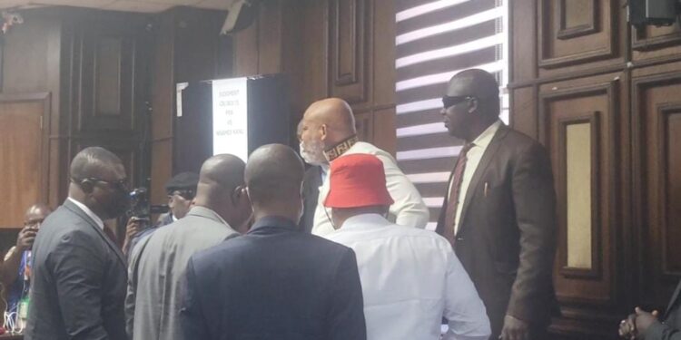 Nigeria: (VIDEO) Nnamdi Kanu Ejected from Court for Unruly Conduct