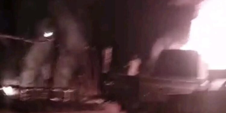 Lakurawa Terrorists Kill Nigerian Customs Officer, Burn Camp in Kebbi State Attack