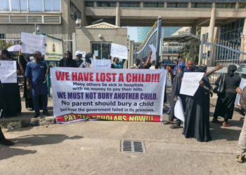 NIGERIA: Parents Protest Over Unpaid Foreign Scholarship Allowances