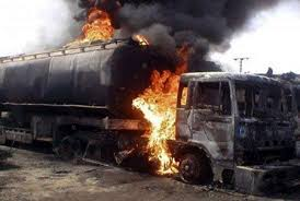 NIGERIA: Many Feared Dead as Petrol Tanker Explodes on Benin–Auchi Road