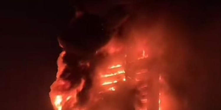NIGERIA: Fire Guts 22-Storey Great Nigeria Insurance House on Lagos Island