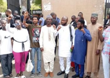 Nigeria: Abuja Court Acquits 11 #EndBadGovernance Protesters, Strikes Out Treason, Terrorism Charges
