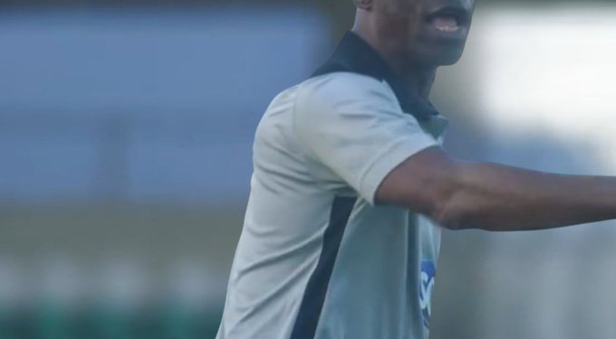 Ex-Super Eagles Star Osigwe Petitions NPFL Over Unpaid Salaries, Coaching Licence