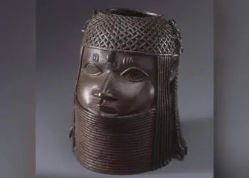 UK University Returns Looted African Artefacts to Nigeria