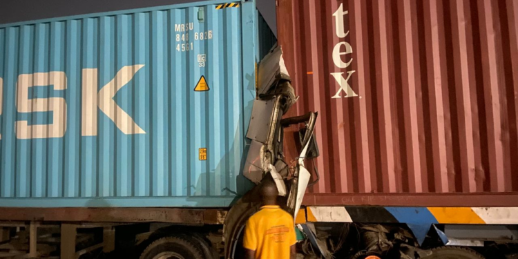 NIGERIA: Two Killed in Lagos Oshodi–Apapa Expressway Container Truck Collision