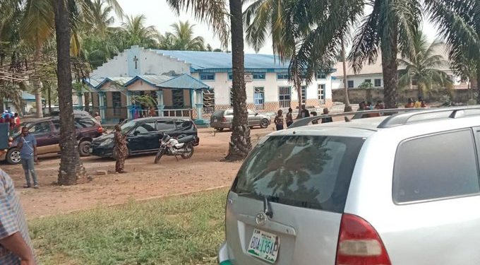 NIGERIA: Ondo Residents Protest Abduction of Worshippers, Block Akure–Owo Highway