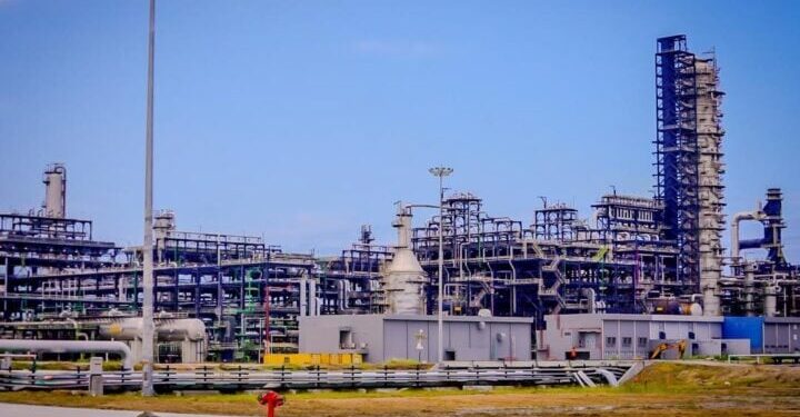 Nigeria: Dangote Refinery Increases Petrol Price to N1,175/Litre