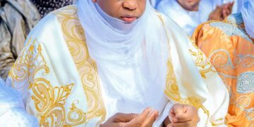 Eid-el-Fitr to Hold on Friday as Moon is Not Sighted