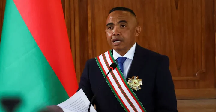 Madagascar’s President Randrianirina Sacks Prime Minister and Cabinet