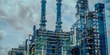 Nigeria: Dangote Refinery Hikes Petrol Price to N995 per Litre, Second Increase This Week