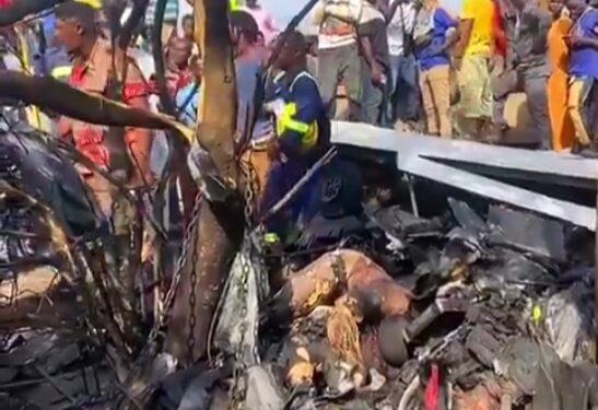(VIDEO) Three Dead as Helicopter Crashes Near Oninku Park in Ghana’s Tema Community One