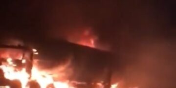 Nigeria: (VIDEO) Ajah Area of Lagos State Hit by Overnight Fire Outbreak