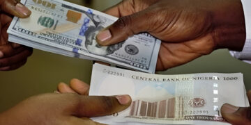 Naira Plumps to N1,391/$ as Dollar Strengthens Amid Global Inflation Concerns