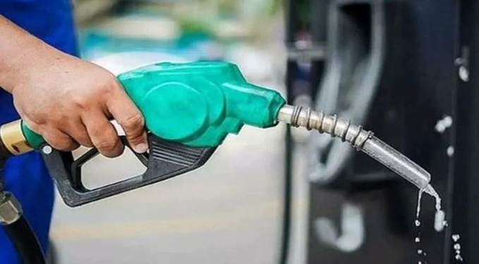 NIGERIA: Motorists Groan As Petrol Prices Rise Past N1,000/Litre