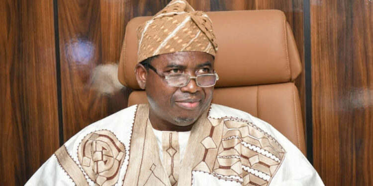 Nigeria: INEC Suspends Voter Revalidation Exercise
